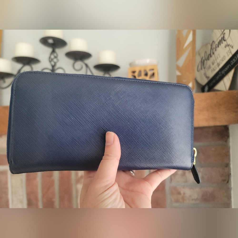 Prada Large Safino Leather Wallet - Picture 4 of 13